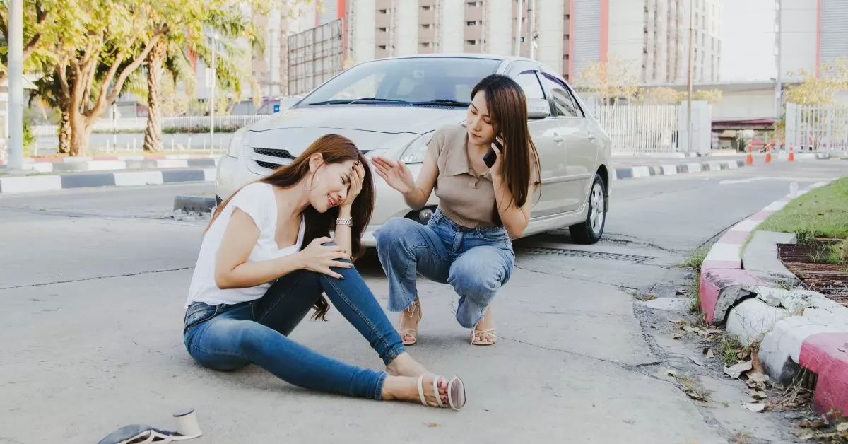 ขับรถชนคนต้องทำอย่างไร ประกันภัยจ่ายไหม เรื่องสำคัญที่คนขับรถควรรู้